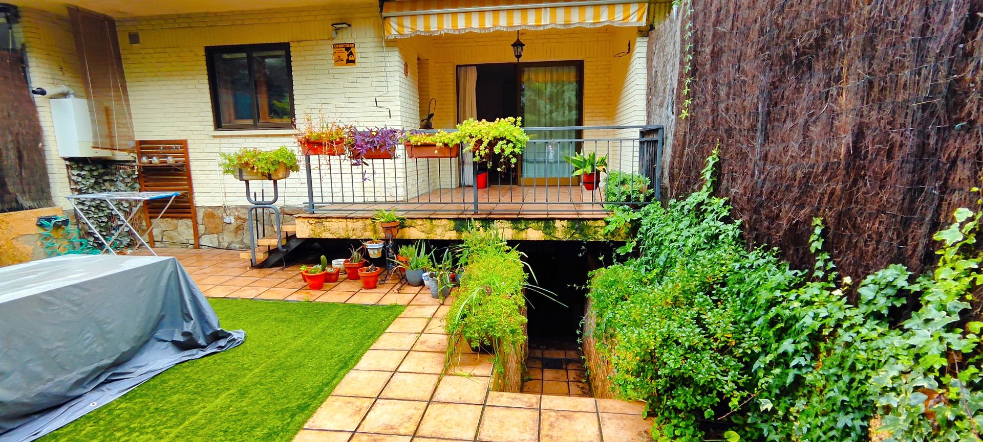 Terrassa de Casa adosada en venda en Galapagar amb Traster i Piscina comunitària
