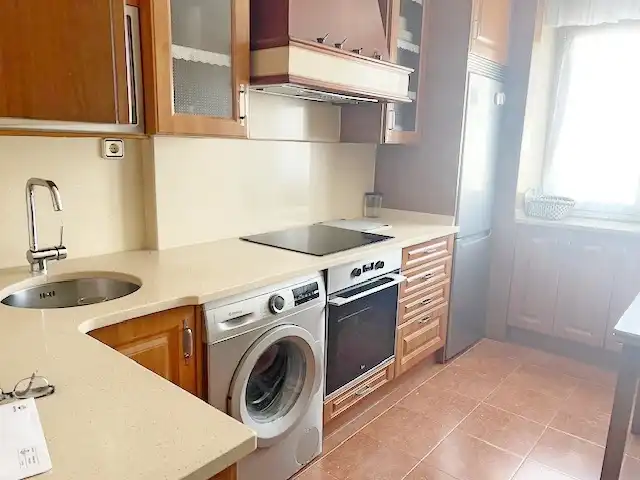 Cocina de Piso en venta en Torrelavega  con Calefacción y Trastero