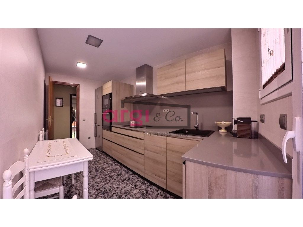Kitchen of Flat for sale in Viladecans