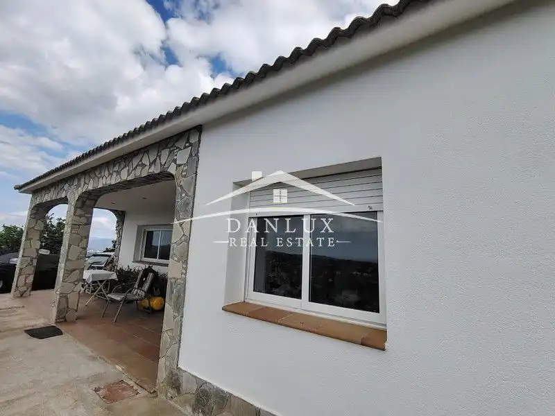 Casa o xalet en venda a Aiguaviva Parc