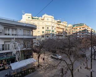 Vista exterior de Pis en venda en  Granada Capital amb Aire condicionat, Calefacció i Terrassa