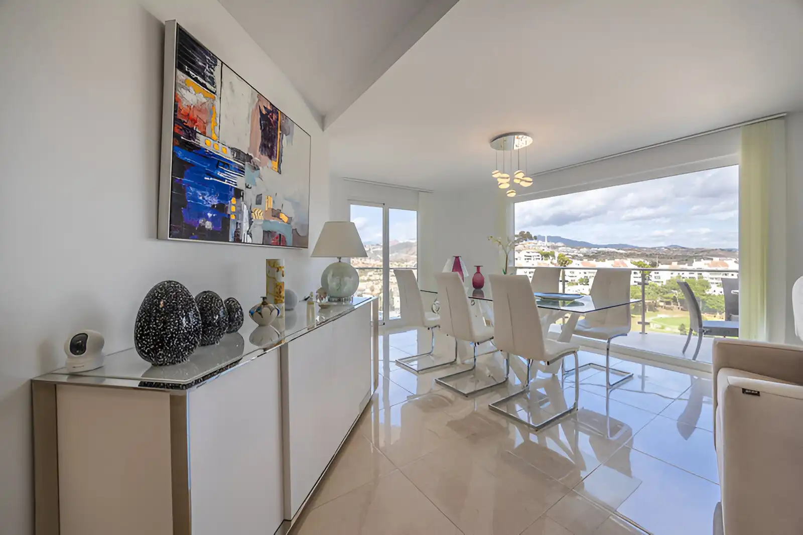 Esszimmer von Erdgeschoss zum Verkauf in Mijas mit Klimaanlage, Terrasse und Schwimmbad