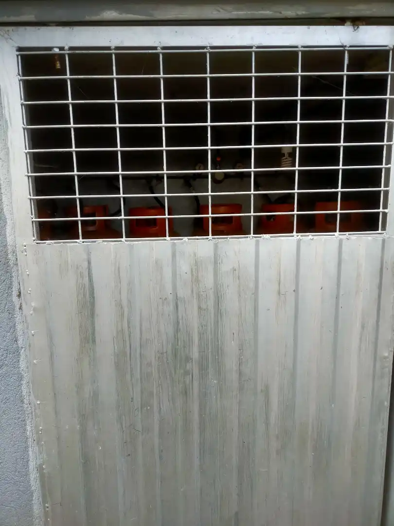 Adossat amb jardí en venda a Barrio Currelos 40, imagen 54