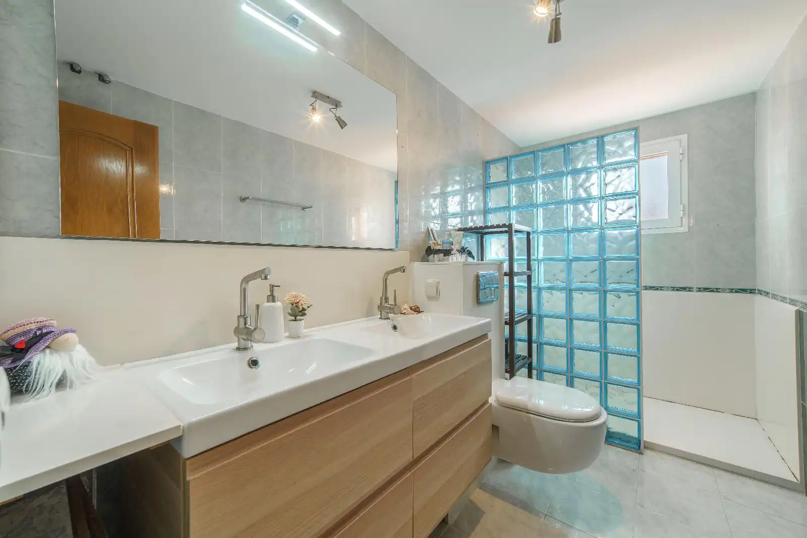 Baño de Apartamento en venta en Alcúdia con Aire acondicionado, Calefacción y Jardín privado