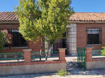 Casa con giardino in vendita a Calle Conde Vallellano