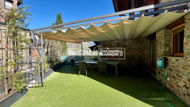 Casa adosada en Alquiler en Urbanizacion Residencial les Biades en Aixirivall