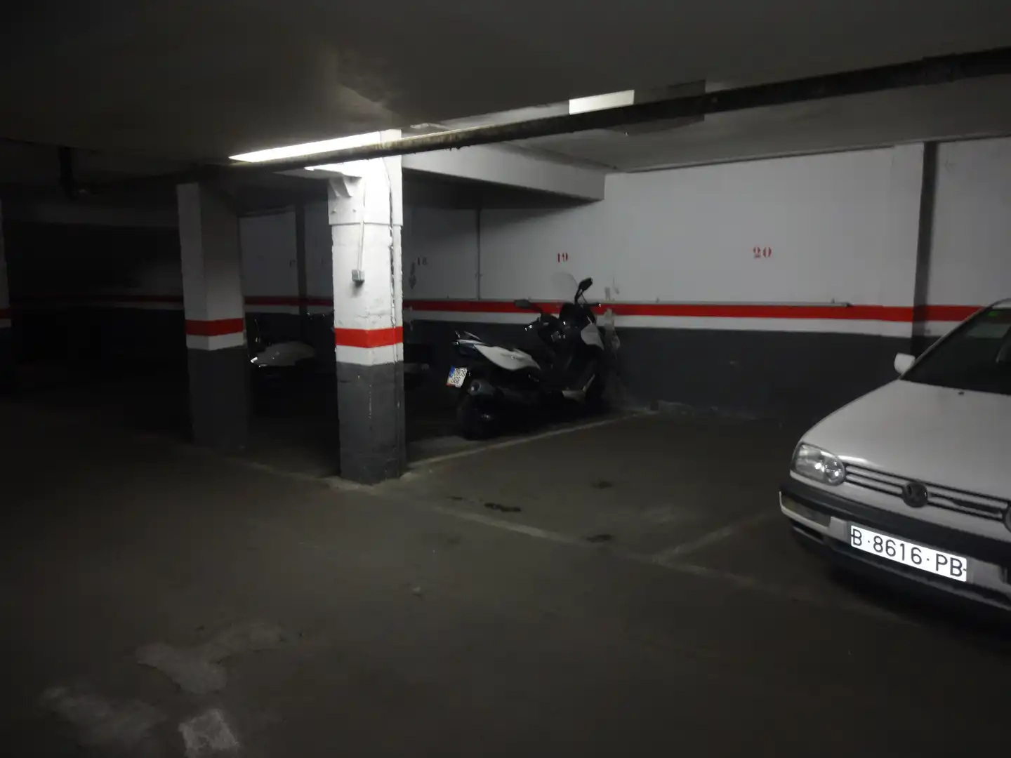 Garaje de alquiler en Carrer de Sant Alexandre, 21, Horta