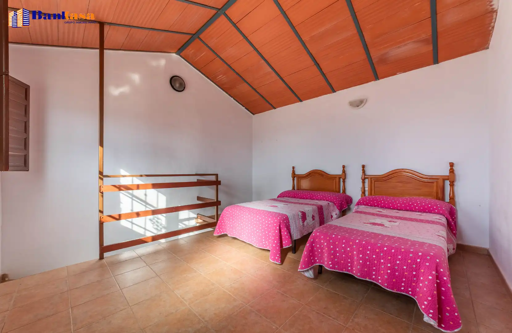 Habitación de Casa o chalet en venta en Casabermeja con Jardín privado, Piscina y Amueblado