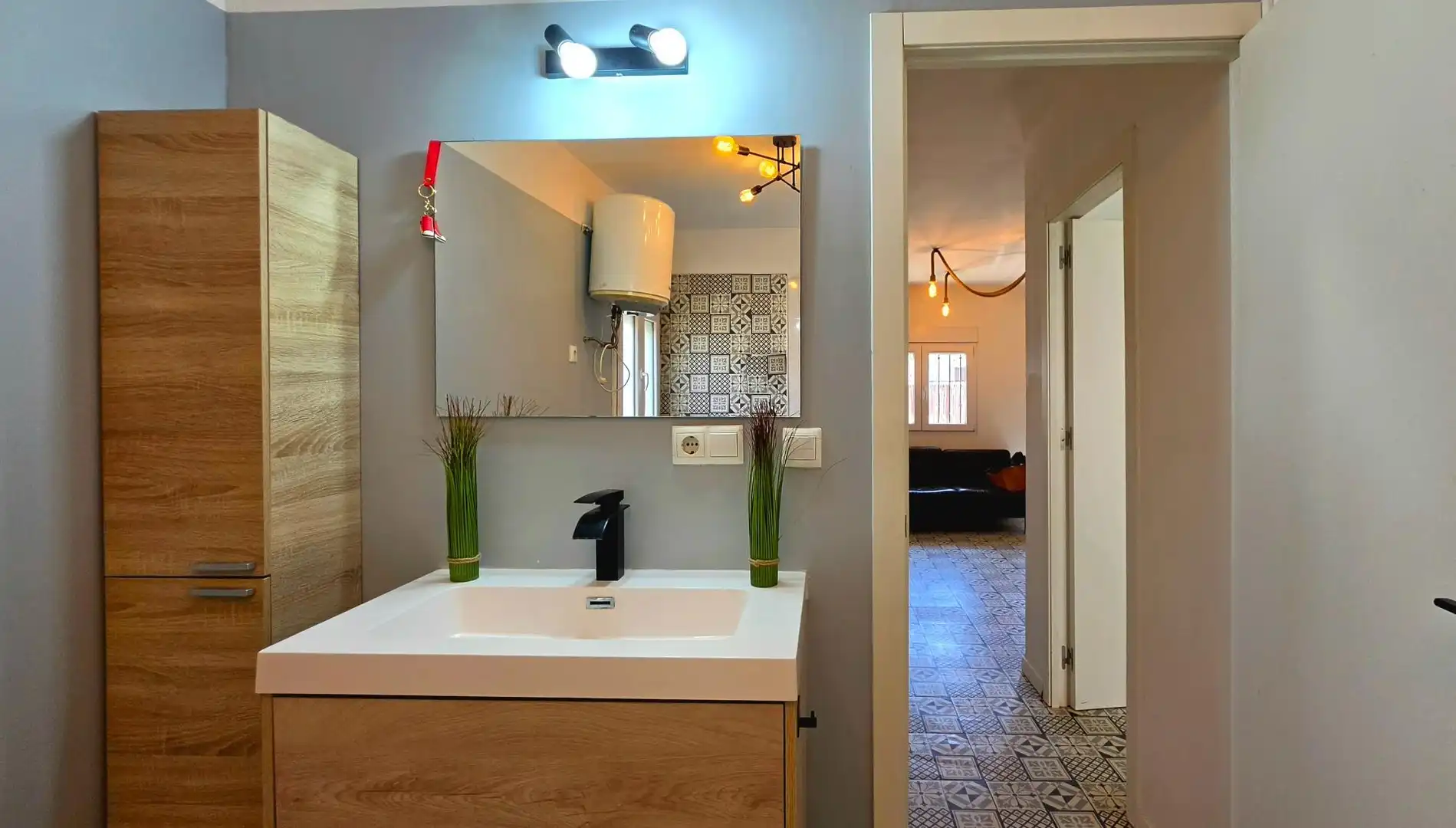 Baño de Piso en venta en Cartagena con Aire acondicionado, Calefacción y Amueblado