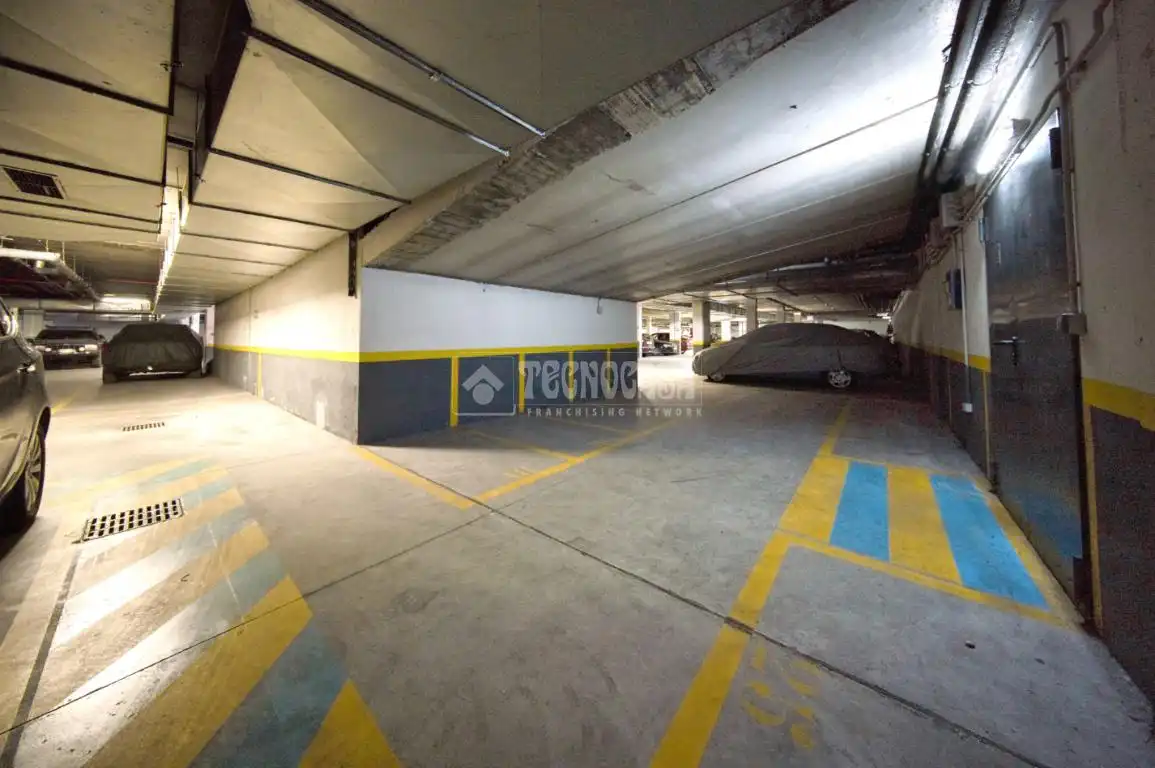 Parking of Garage for rent in Valladolid