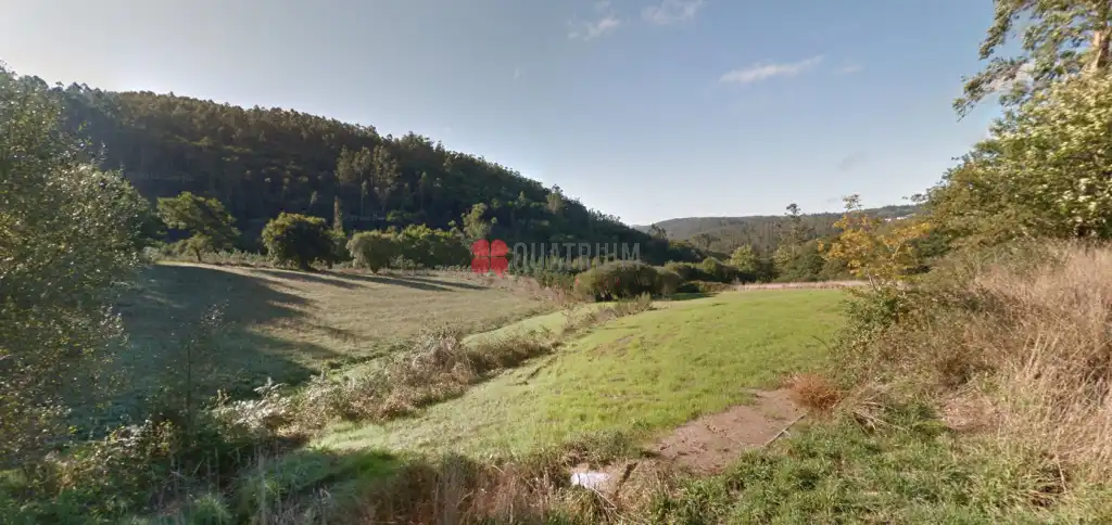Terreny residencial en venda a Negreira