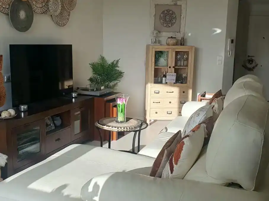 Sala de estar de Piso en venta en Vitoria - Gasteiz con Aire acondicionado