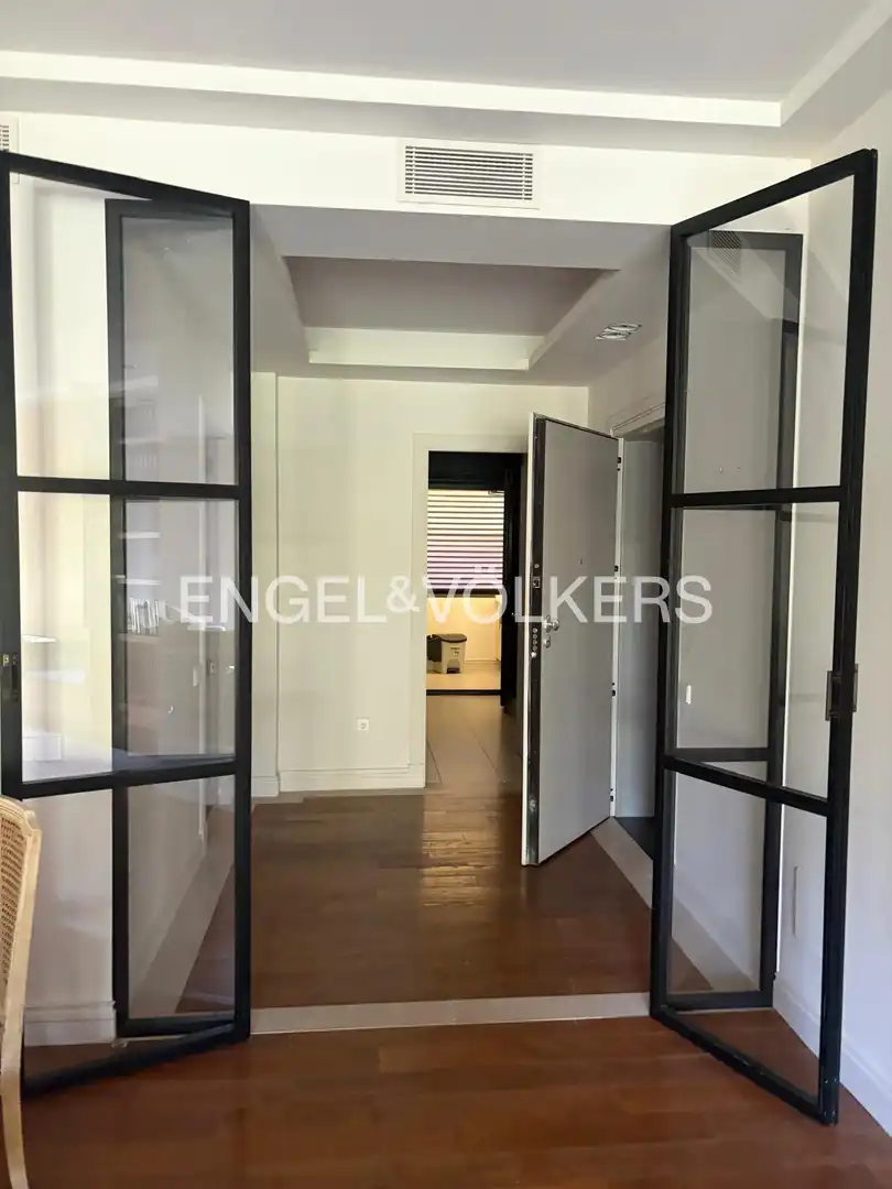 Apartamento de alquiler en Madrid con Aire acondicionado, Calefacción y Jardín privado