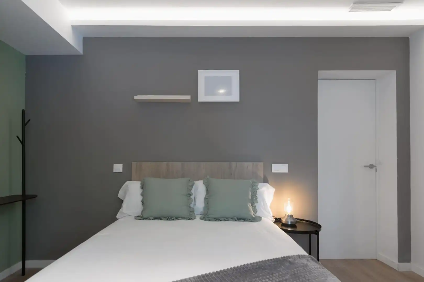 Bedroom of Apartments for rent in Madrid  with Air Conditioner, Heating and Terrace