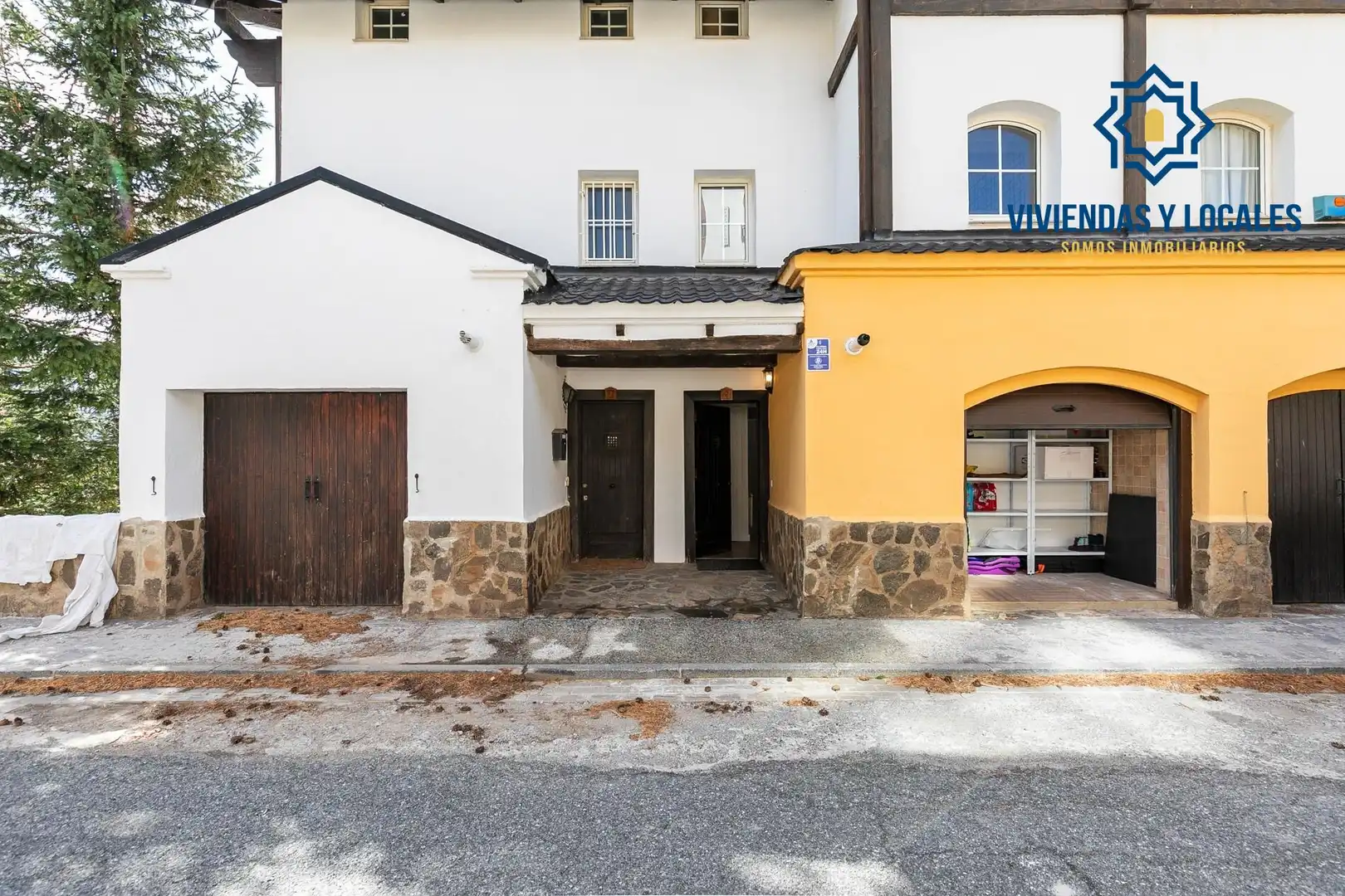 Vista exterior de Casa o chalet en venta en Sierra Nevada con Calefacción, Terraza y Trastero