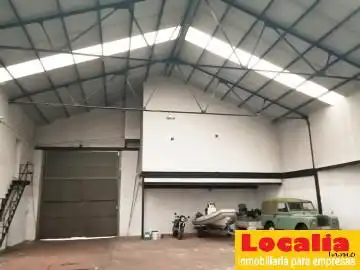 Fabrikhallen zur Miete in Valdáliga