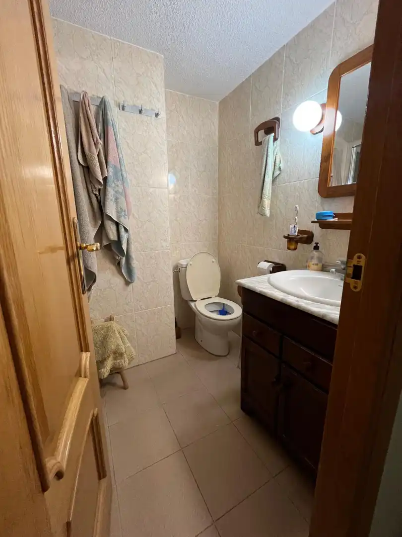 Bathroom of Flat for sale in Elda  with Air Conditioner and Furnished