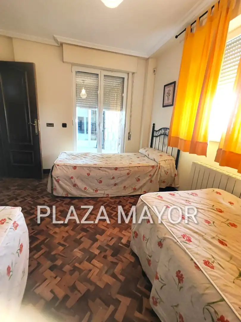 Casa o chalet en venta en Calzada de Valdunciel con Calefacción, Jardín privado y Parquet
