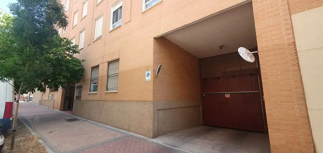 Aparcament de Garatge en venda en Madrid