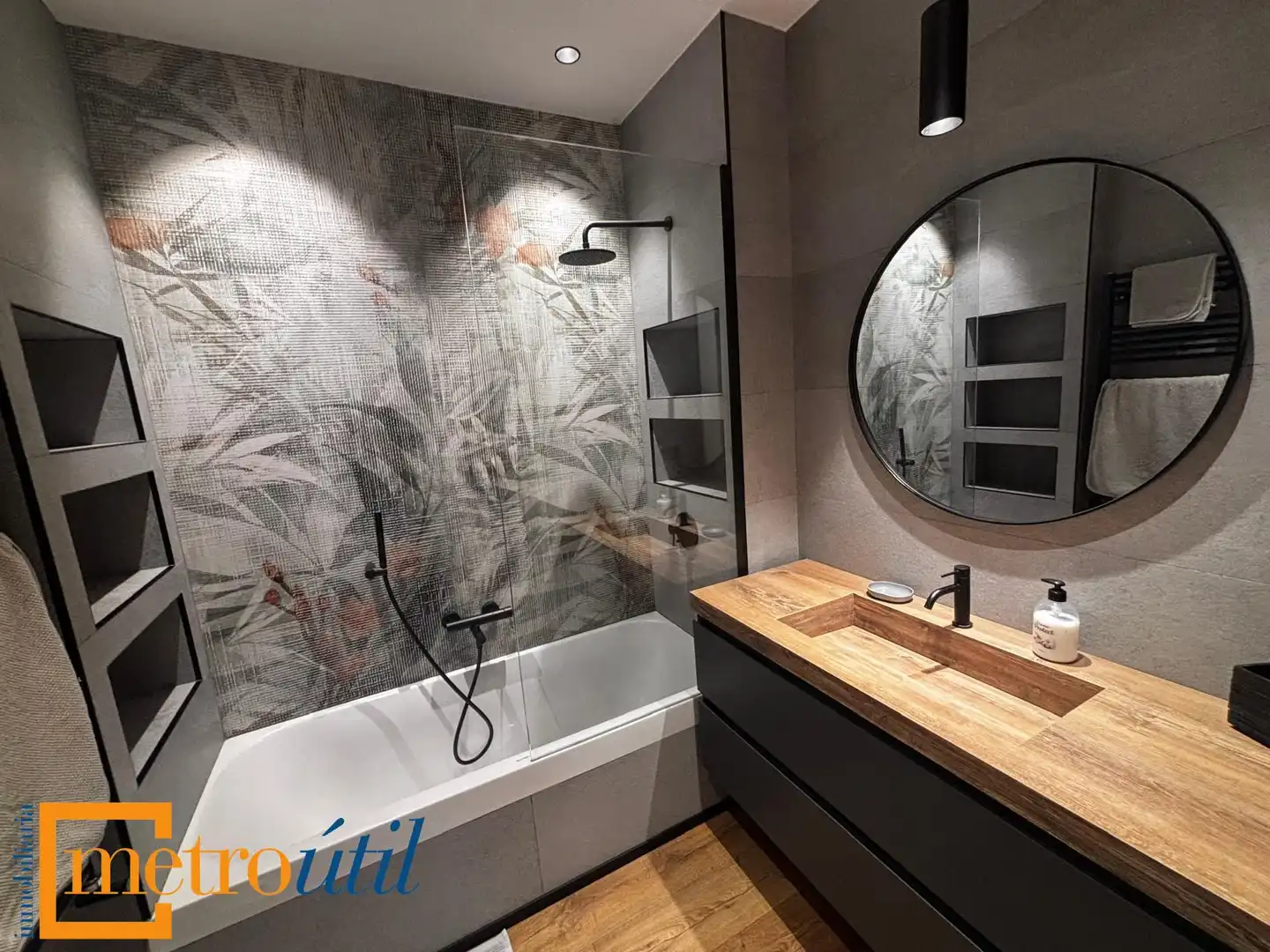 Baño de Piso en venta en Salamanca con Calefacción, Parquet y Amueblado