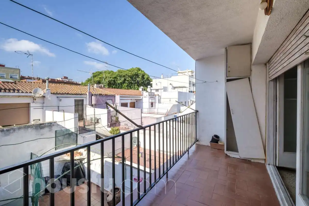 Vista exterior de Ático en venta en Premià de Mar con Terraza y Balcón