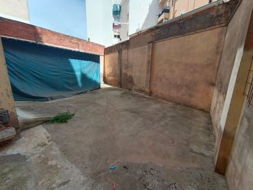 Locale commerciale in vendita a Carrer Trencat