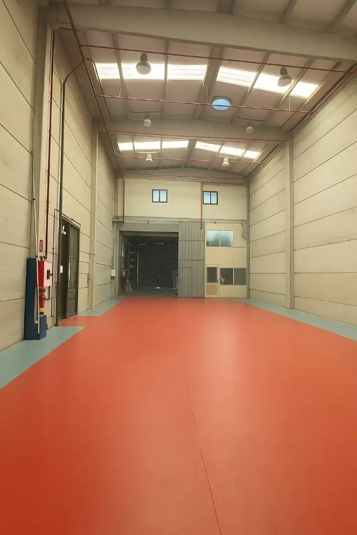Industrial building for sale in Cervelló, imagen 2