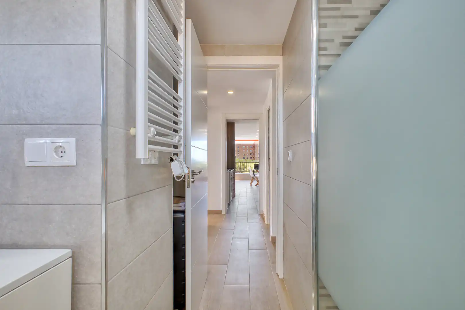 Wohnung zur Miete in Alicante / Alacant mit Klimaanlage, Heizung und Privatgarten