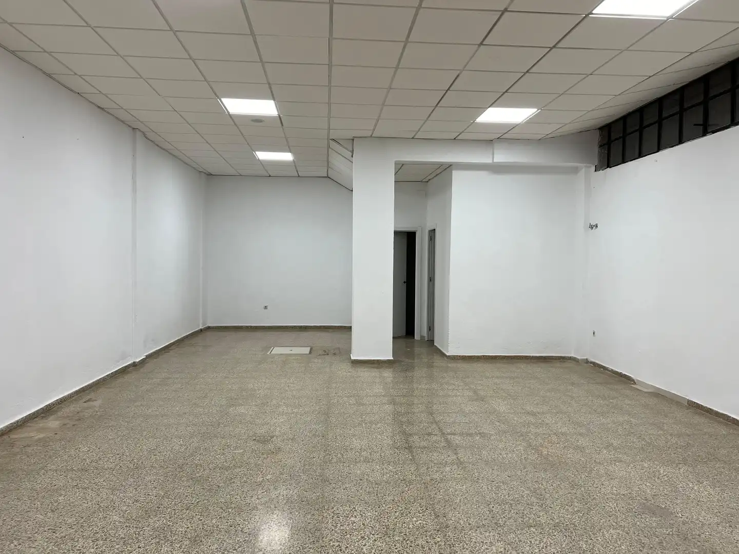Gewerbefläche zur Miete in La Algaba, imagen 3