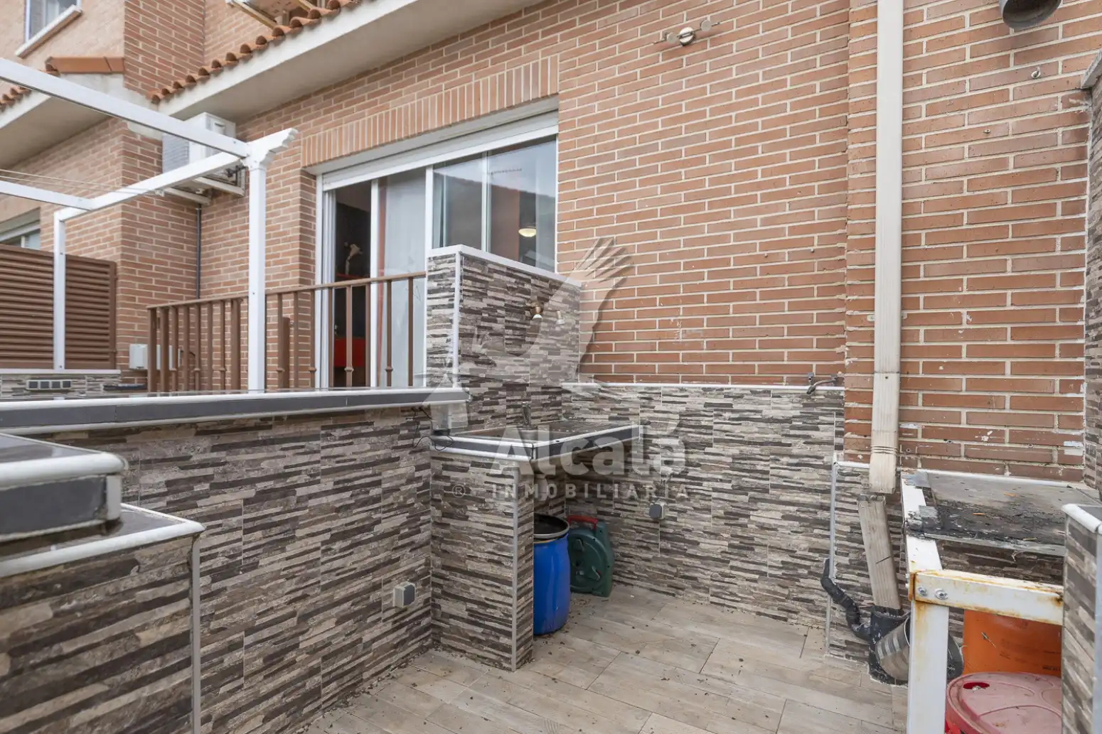 Terraza de Casa adosada en venta en Valdeavero con Aire acondicionado, Calefacción y Jardín privado