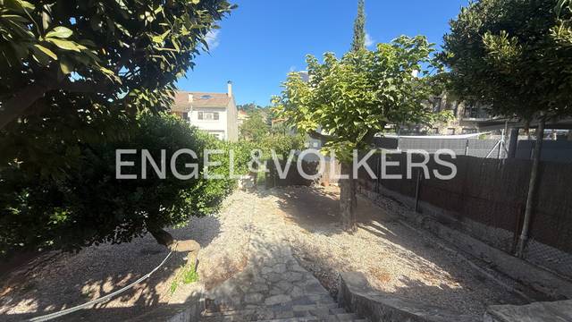 Casa-chalet en Alquiler en Begues