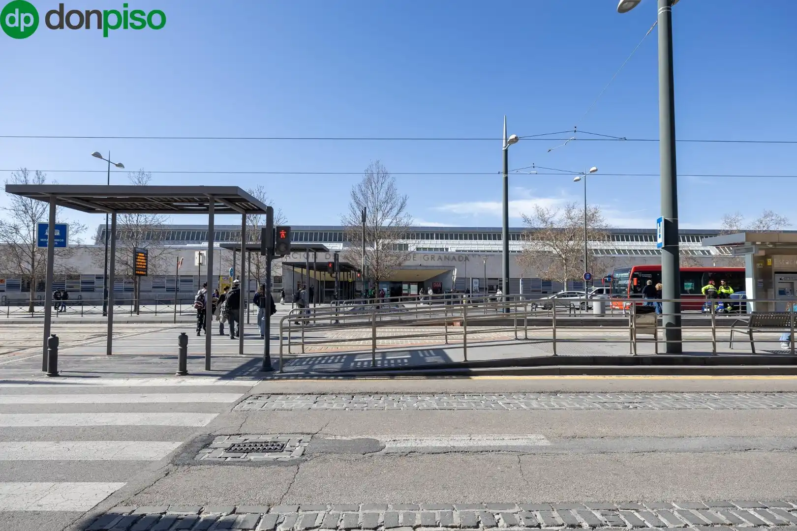 Local en venta en Avenida Avenida Juan Pablo II, 92, Joaquina Eguaras