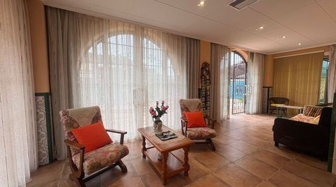 Chalet en venta en Corbera, 4 dormitorios., imagen 2