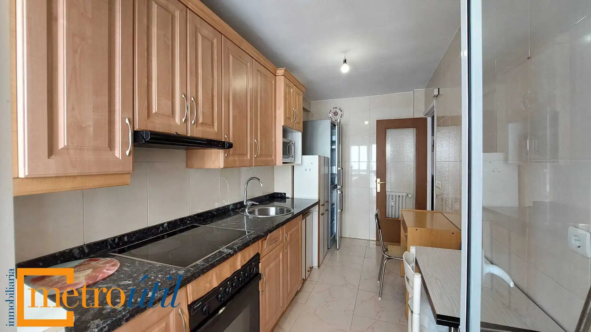 Kitchen of Flat for rent in Salamanca  with Heating, Furnished and Balcony