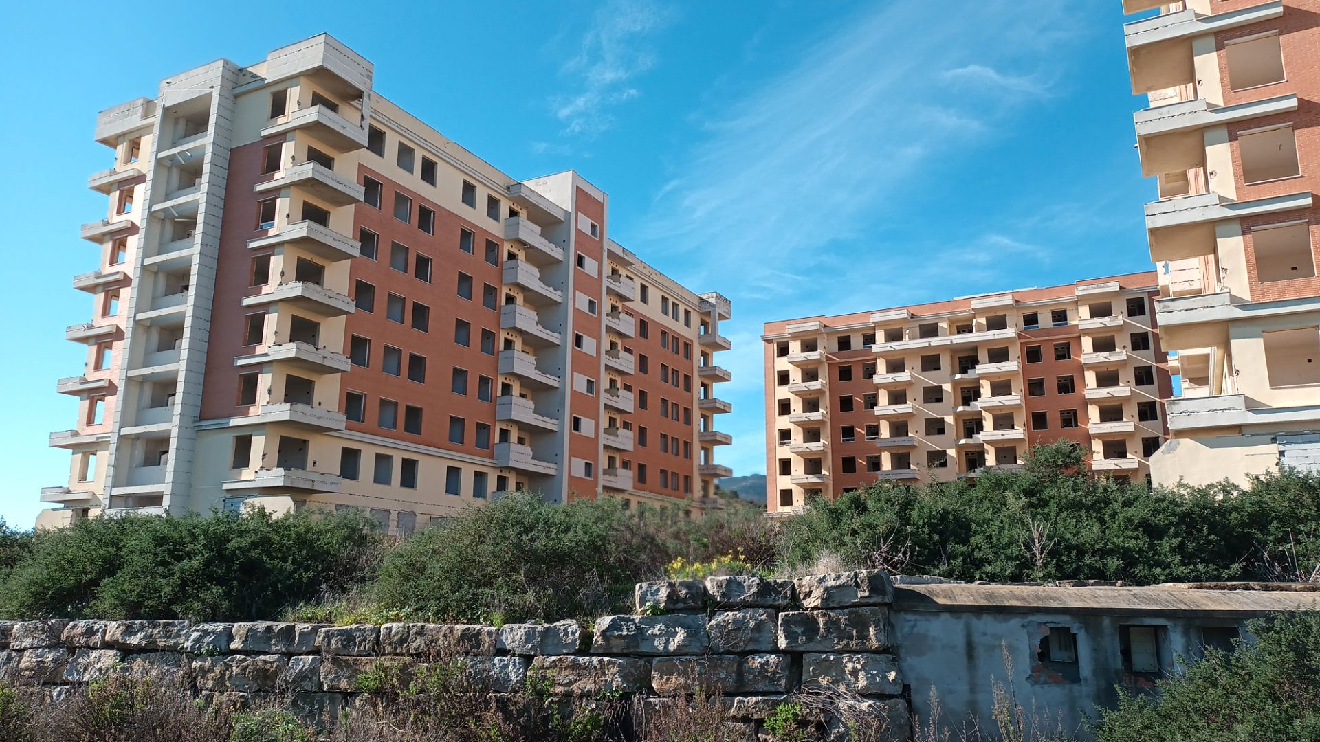 Edificio en venta en Avenida del Cobre, La Granja - La Colina - Los Pastores