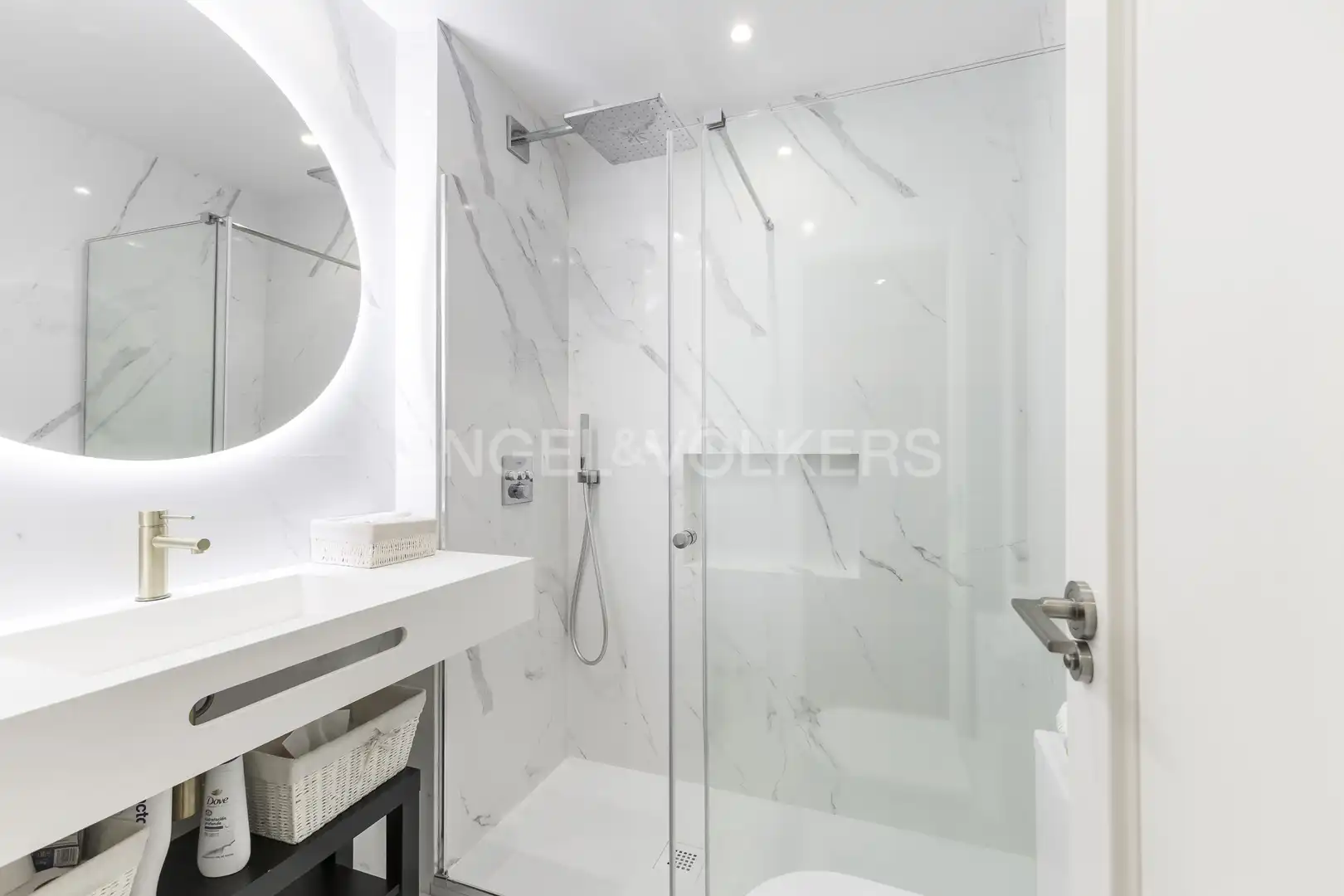 Baño de Piso en venta en Madrid con Aire acondicionado, Calefacción y Terraza