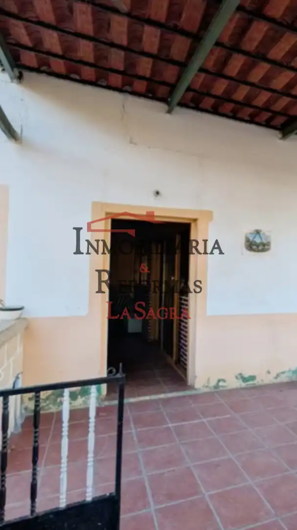 Vista exterior de Finca rústica en venta en Talayuela con Jardín privado, Terraza y Amueblado