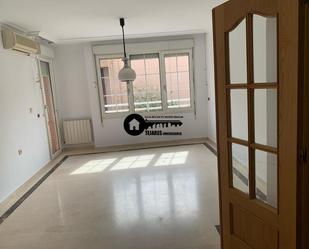 Exterior view of Flat to rent in  Albacete Capital  with Air Conditioner, Heating and Balcony