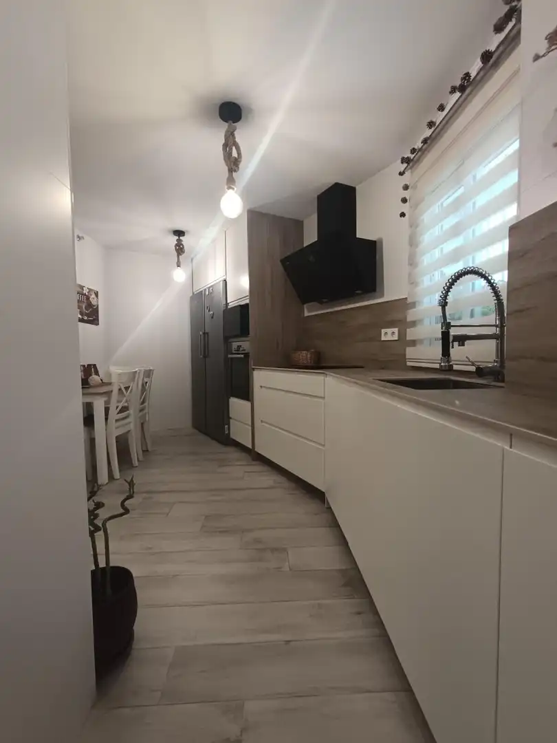 Kitchen of Duplexes for sale in Sevilla  with Air Conditioner and Community pool