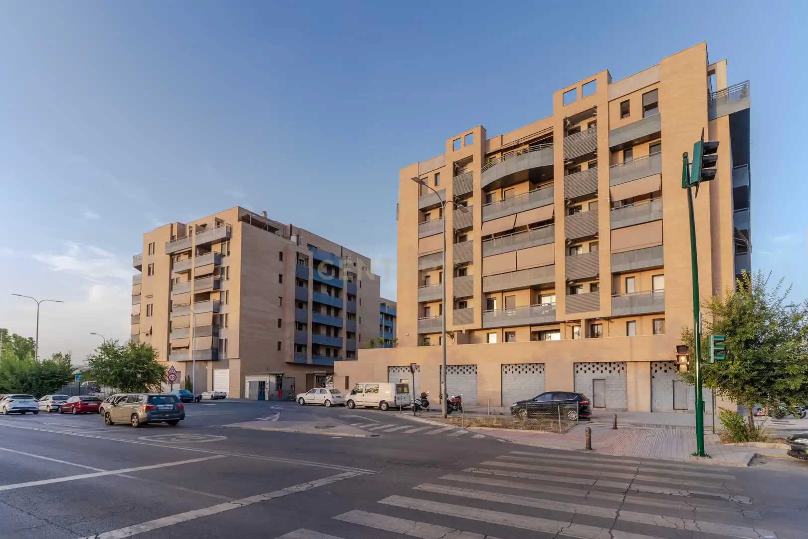 Vista exterior de Apartament en venda en Granada amb Aire condicionat, Traster i Piscina