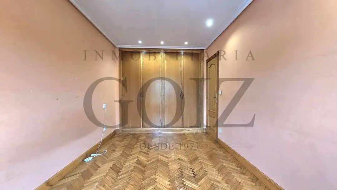 Habitación de Casa adosada en venta en Donostia - San Sebastián  con Calefacción, Terraza y Trastero