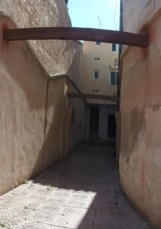 Vista exterior de Casa o xalet en venda en Calatayud amb Jardí privat i Traster