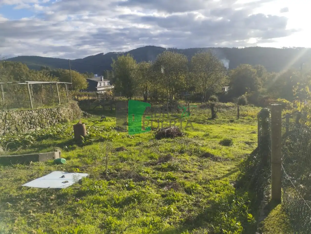 Casa o xalet en venda en Ourense Capital  amb Calefacció, Jardí privat i Moblat