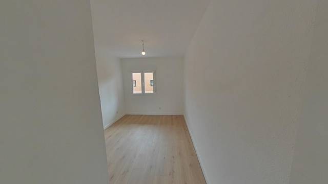 Piso en Venta en Calle del Arroyo Opañel, 27 en Opañel