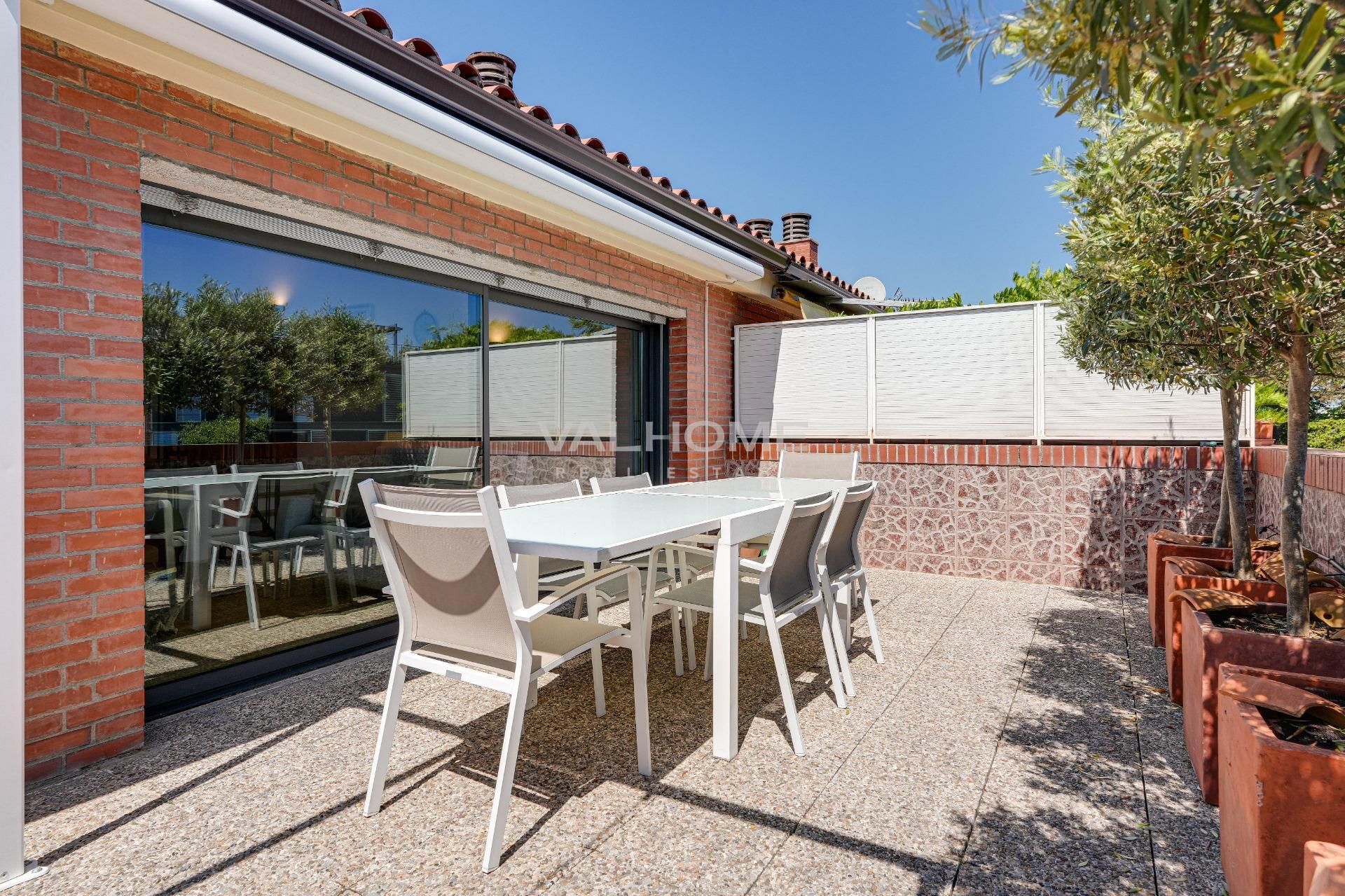Terrassa de Àtic en venda en Sant Cugat del Vallès amb Aire condicionat, Calefacció i Terrassa