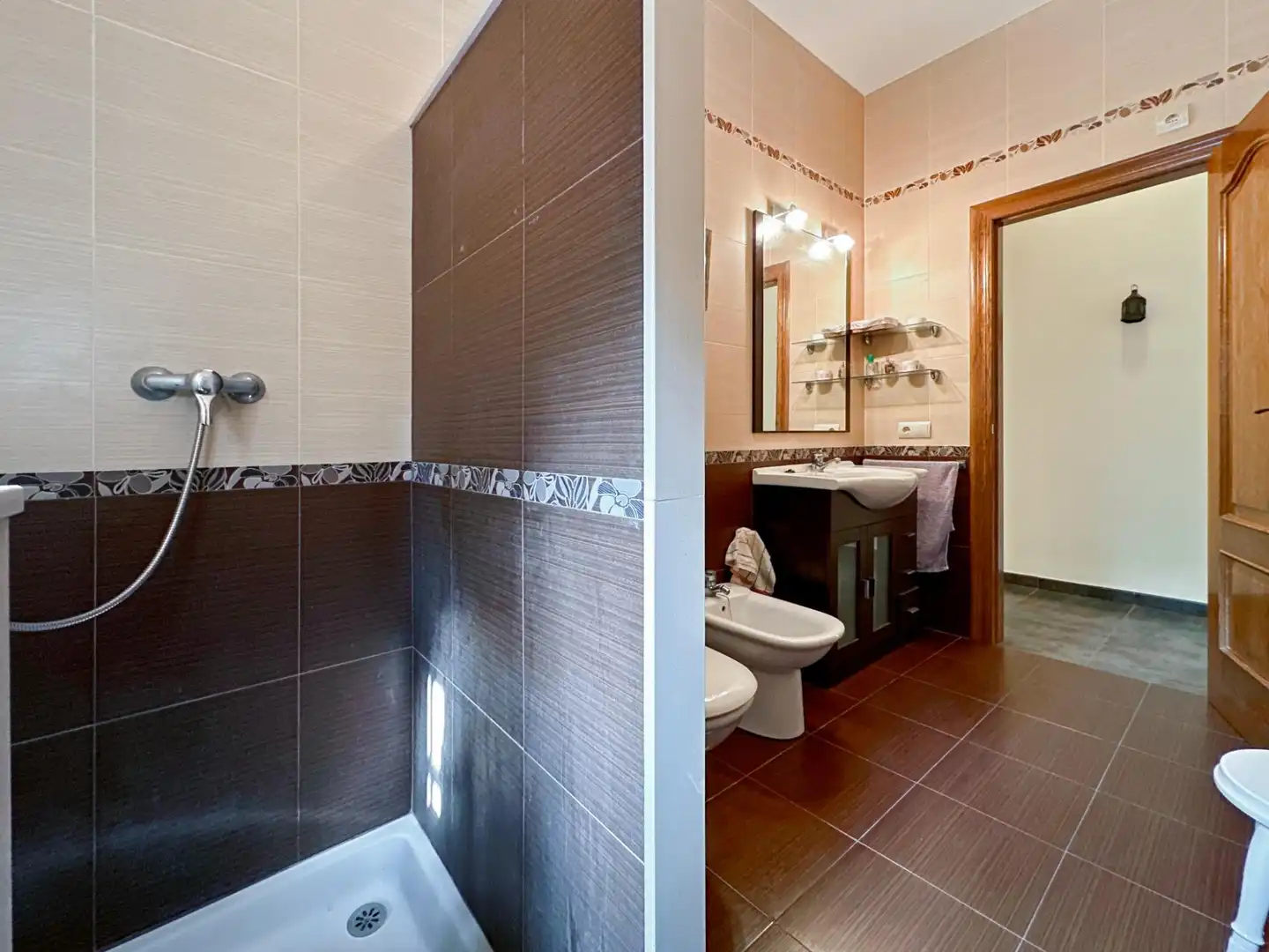 Bathroom of Country homes for sale in Useras /  Les Useres  with Private garden, Terrace and Storage room