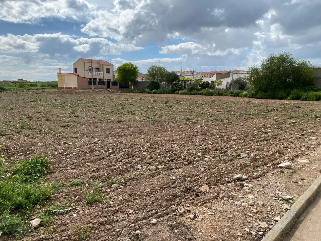 Residential for sale in Tribaldos