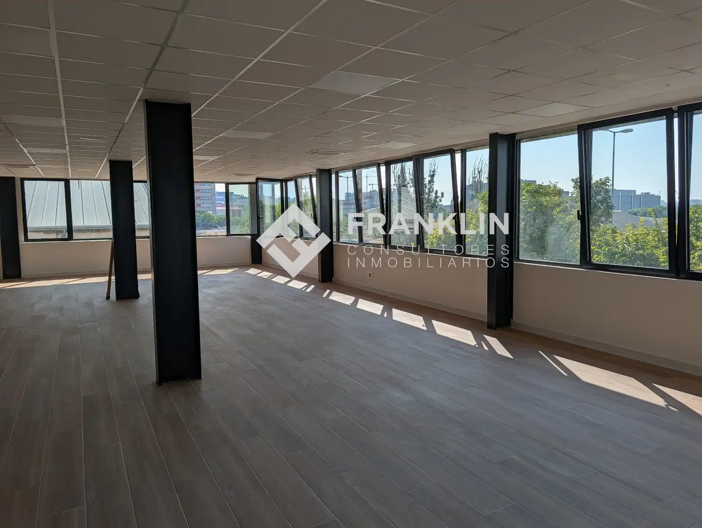 Nave industrial de alquiler en L'Hospitalet de Llobregat