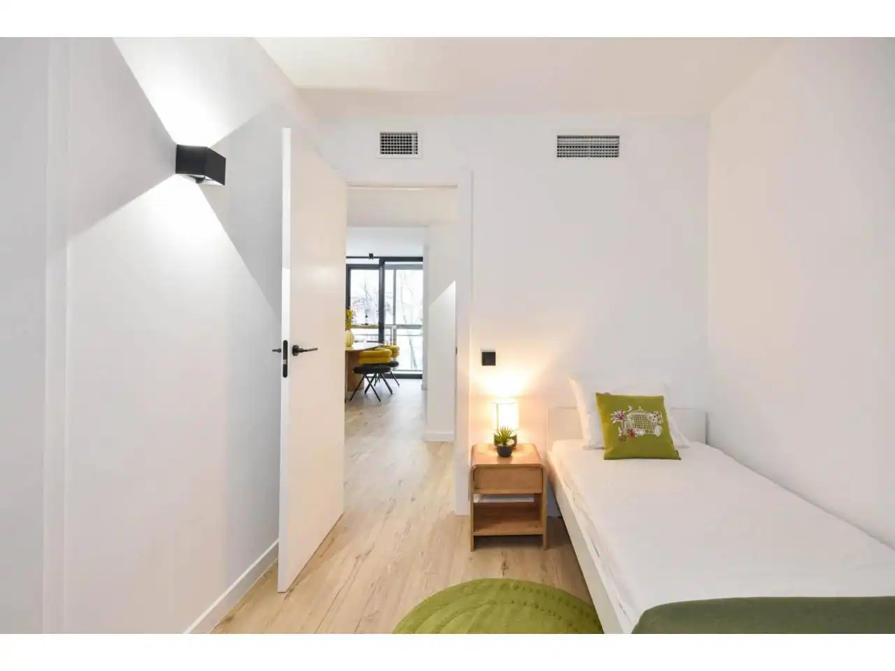 Habitación de Piso en venta en Barcelona con Calefacción, Parquet y Balcón