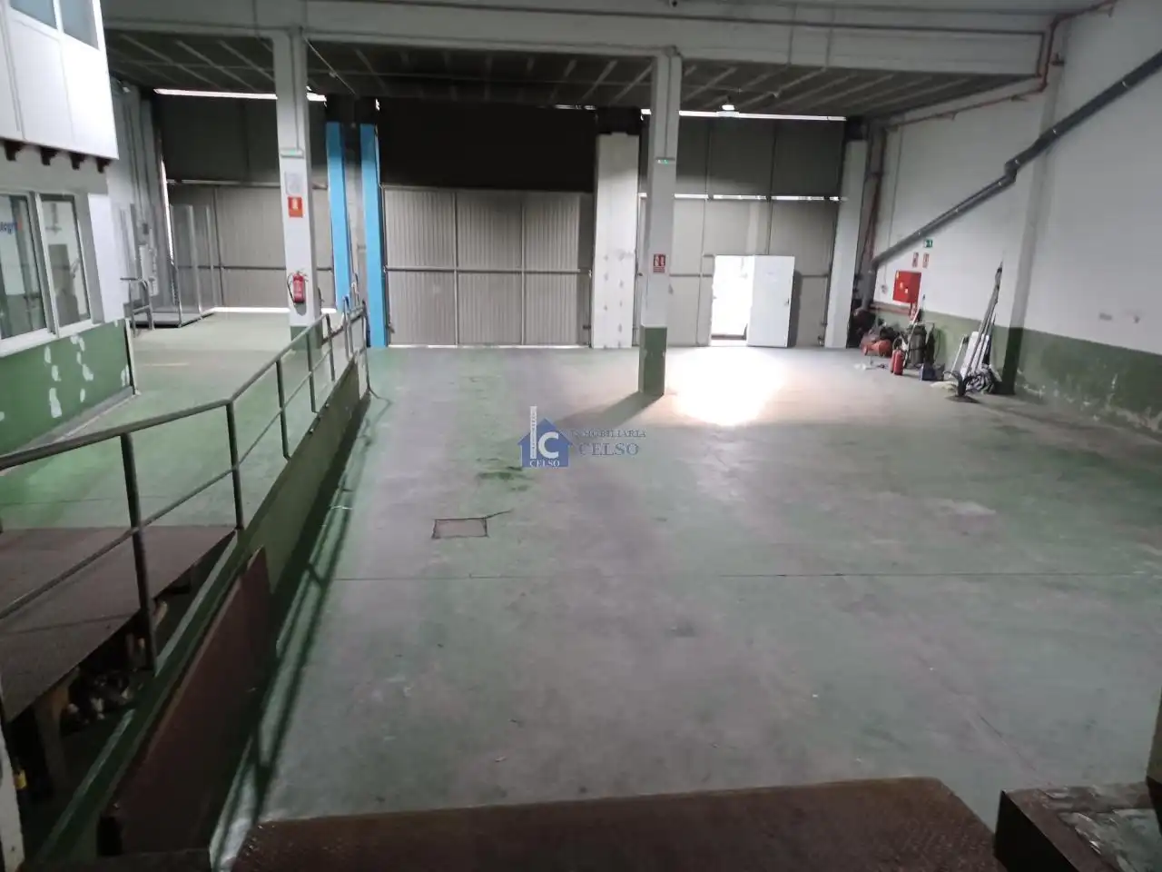 Industriegebäude zum Verkauf in San Cibrao das Viñas, imagen 4